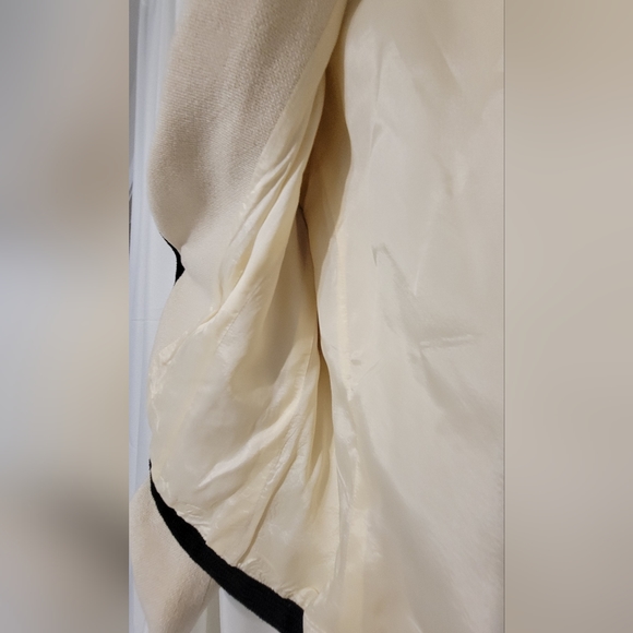 Lauren: Vintage Ralph Lauren  Linen Women Business Jacket - Picture 7 of 9